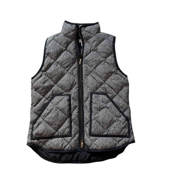 Black and White Herringbone J. Crew quilted Puffer Vest - Picture 1 of 7